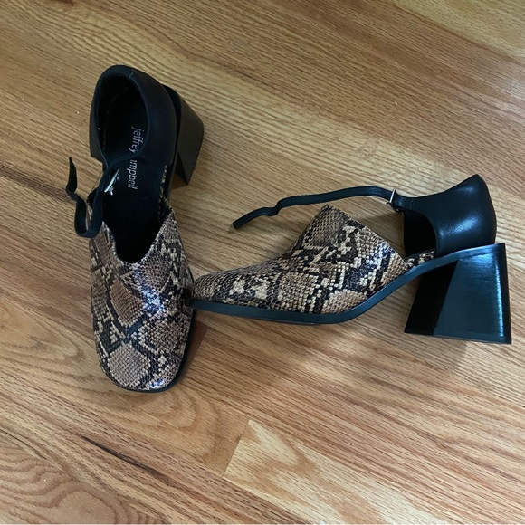 NWOT!!! Jeffrey Campbell Black Snake Print Leather Mary Janes with Block Heel- 9 - Picture 3 of 6